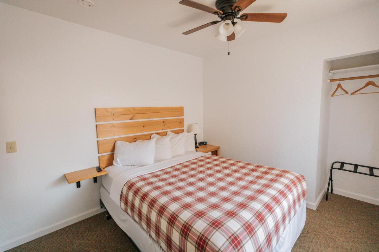 View Crest Lodge Тринидад Екстериор снимка