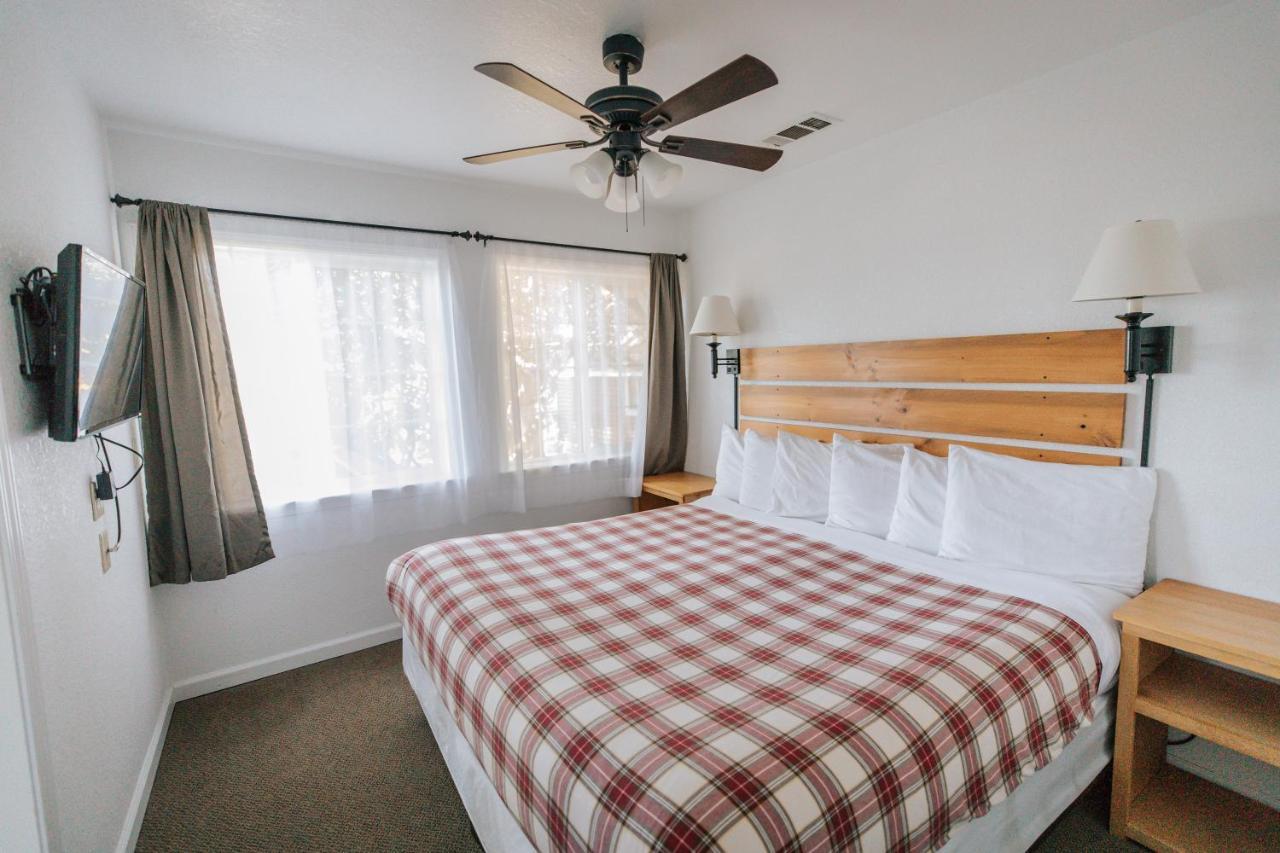 View Crest Lodge Тринидад Екстериор снимка