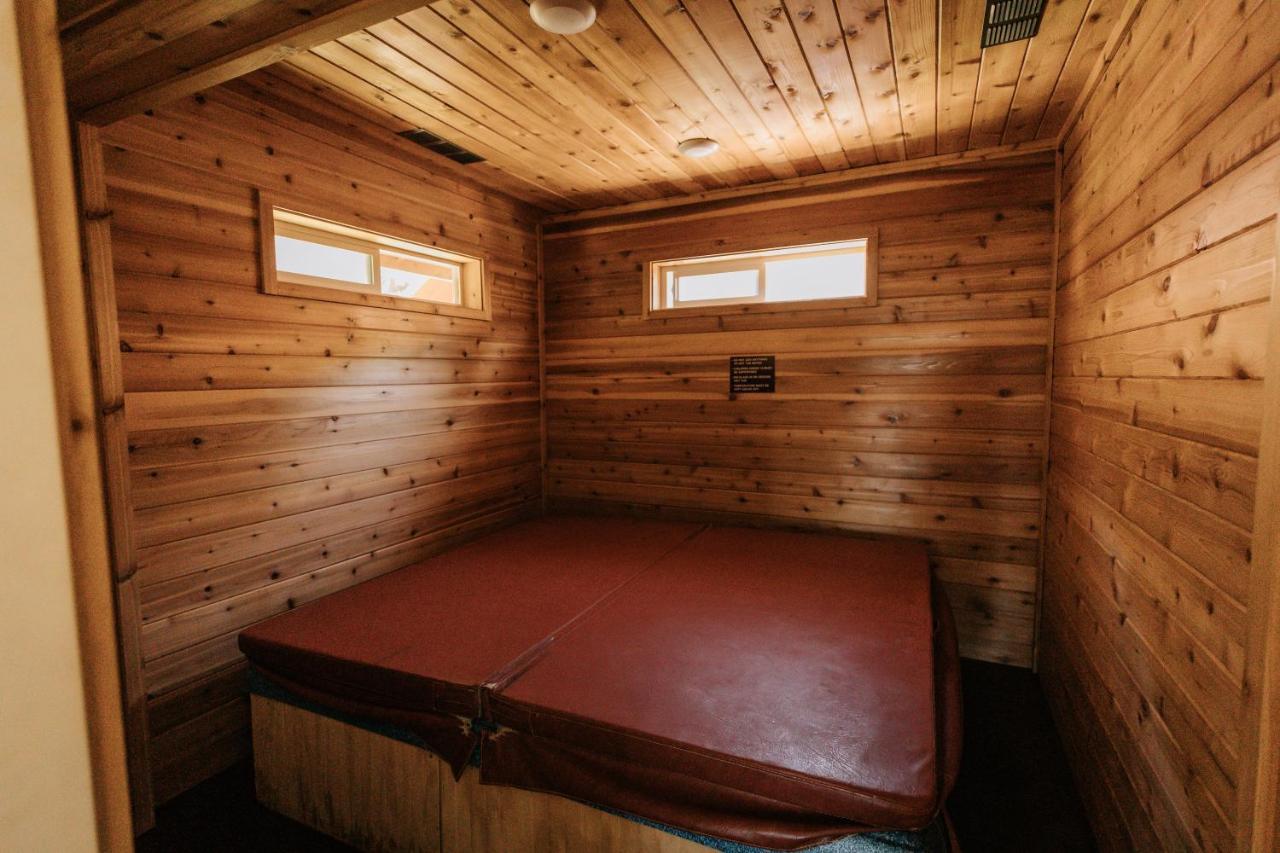 View Crest Lodge Тринидад Екстериор снимка