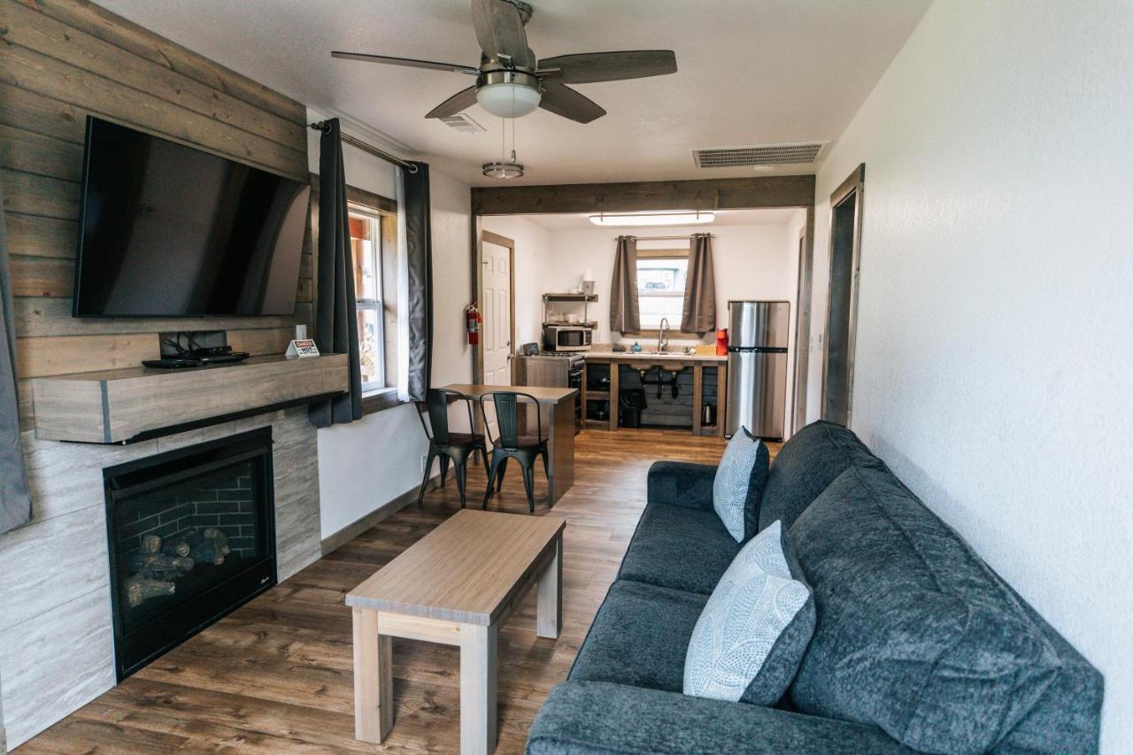 View Crest Lodge Тринидад Екстериор снимка